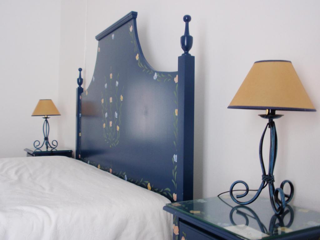 Alentejano Low Cost Hotel Эштремош Номер фото